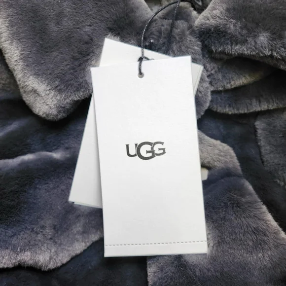 UGG Women's Frankie Trucker Faux Fur Jacket Ink Grey Sz M Warm Soft Cozy - Picture 16 of 16